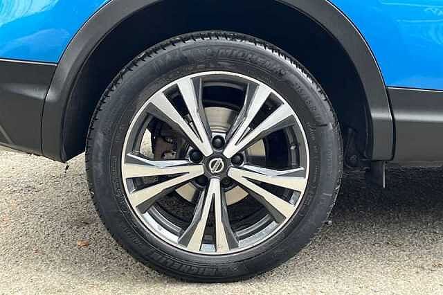 Nissan Qashqai 1.3 DIG-T 160 [157] N-CONNECTA 5DR DCT GLASS ROOF