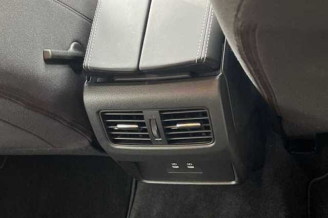 Nissan X-Trail 1.5 E-POWER E-4ORCE 213 N-CONNECTA 5DR 7SEAT AUTO