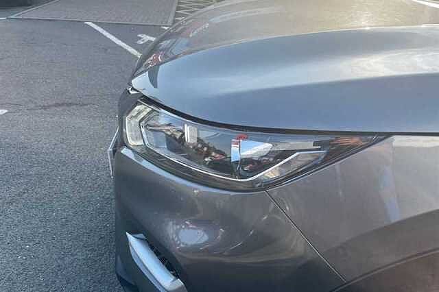 Nissan Qashqai 1.2 DIG-T N-CONNECTA 5DR