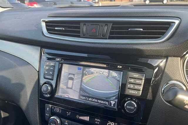 Nissan Qashqai 1.2 DIG-T N-CONNECTA 5DR