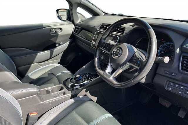 Nissan LEAF 110KW TEKNA 39KWH 5DR AUTO