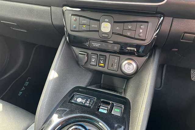 Nissan LEAF 110KW TEKNA 39KWH 5DR AUTO