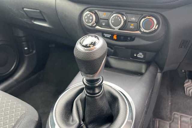 Nissan Juke 1.0 DIG-T 114 ACENTA 5DR