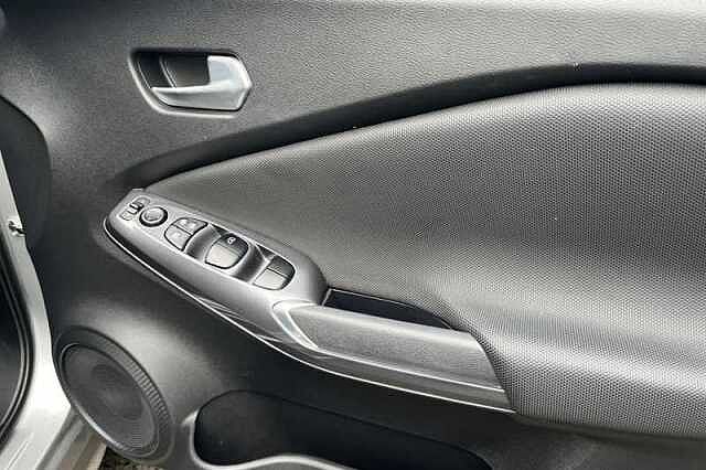 Nissan Juke 1.0 DIG-T 114 ACENTA 5DR