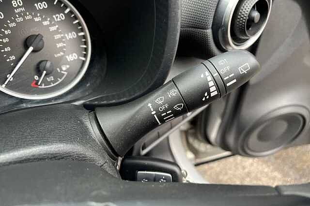 Nissan Juke 1.0 DIG-T 114 ACENTA 5DR