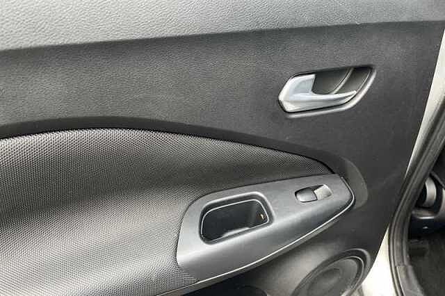 Nissan Juke 1.0 DIG-T 114 ACENTA 5DR