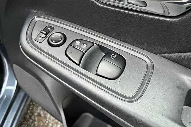 Nissan Micra 1.0 IG-T 100 N-TEC 5DR