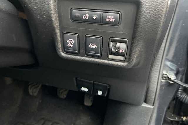 Nissan Micra 1.0 IG-T 100 N-TEC 5DR