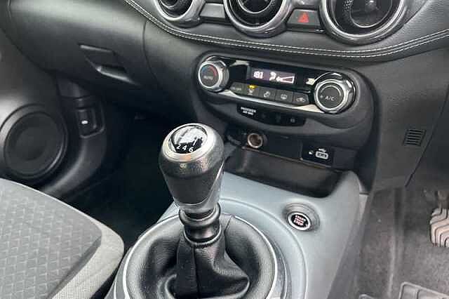 Nissan Juke 1.0 DIG-T 114 N-CONNECTA 5DR