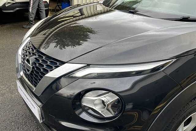Nissan Juke 1.0 DIG-T 114 N-CONNECTA 5DR