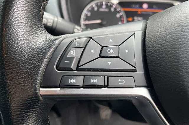 Nissan Juke 1.0 DIG-T 114 N-CONNECTA 5DR