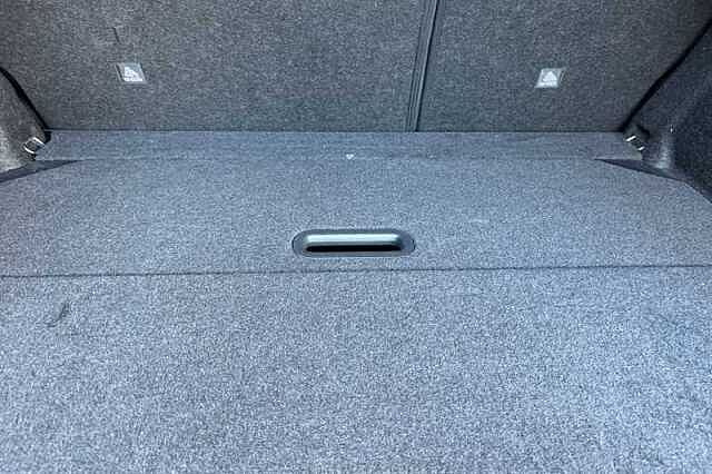 Nissan Qashqai 1.3 DIG-T MH N-CONNECTA 5DR