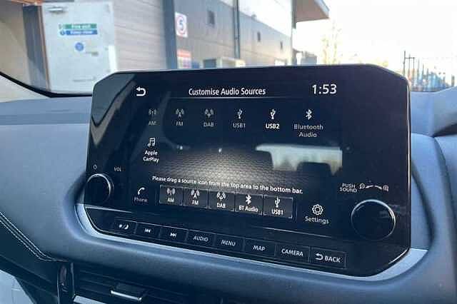 Nissan Qashqai 1.3 DIG-T MH N-CONNECTA 5DR