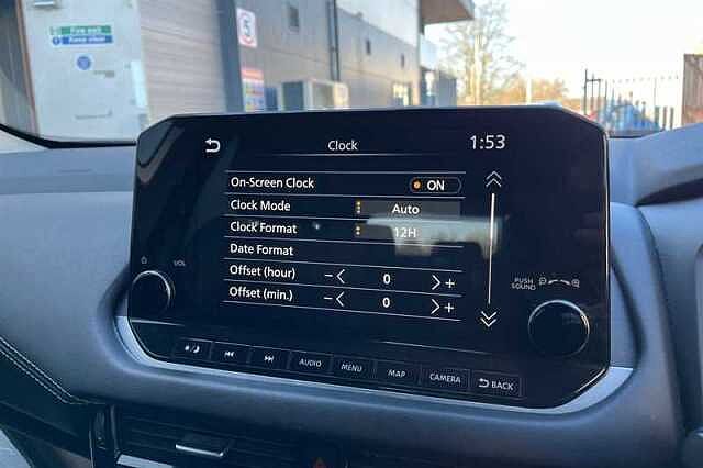 Nissan Qashqai 1.3 DIG-T MH N-CONNECTA 5DR