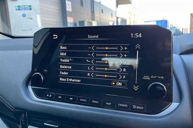 Nissan Qashqai 1.3 DIG-T MH N-CONNECTA 5DR