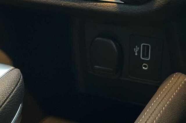 Nissan Micra 1.0 IG-T 92 ACENTA 5DR CVT