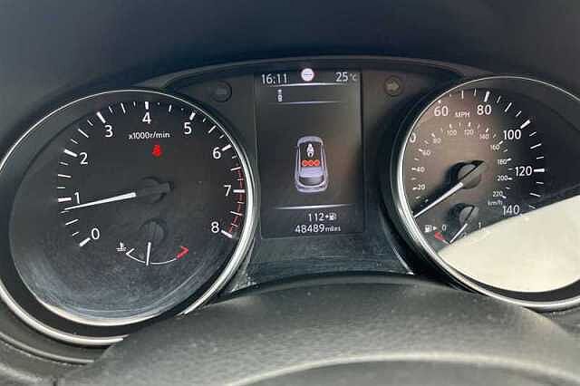 Nissan Qashqai 1.2 DIG-T N-CONNECTA 5DR