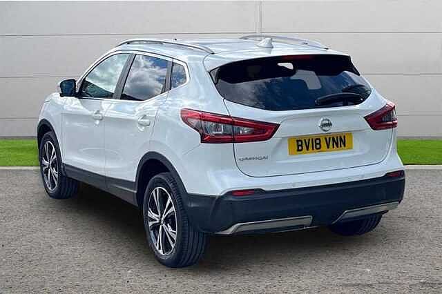 Nissan Qashqai 1.2 DIG-T N-CONNECTA 5DR