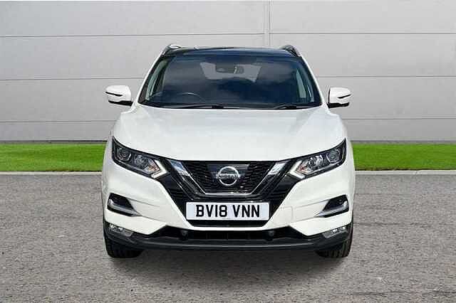 Nissan Qashqai 1.2 DIG-T N-CONNECTA 5DR