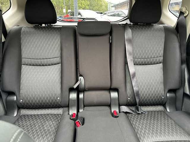 Nissan X-TRAIL dCi Acenta Premium