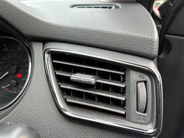 Nissan X-TRAIL dCi Acenta Premium