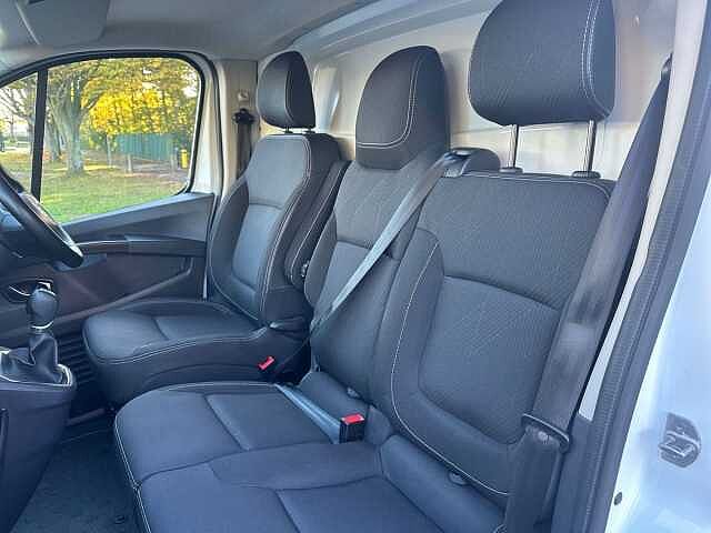 Nissan PRIMASTAR dCi 150ps H1 Van Tekna