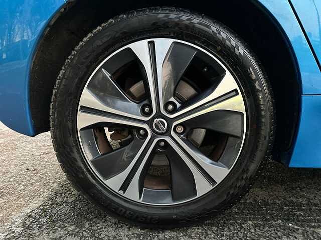 Nissan LEAF 40kWh Tekna