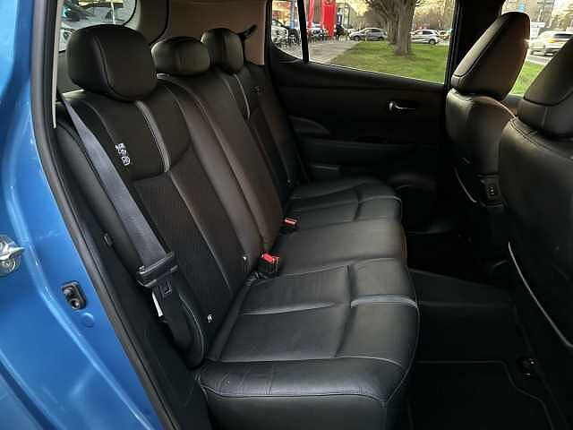 Nissan LEAF 40kWh Tekna