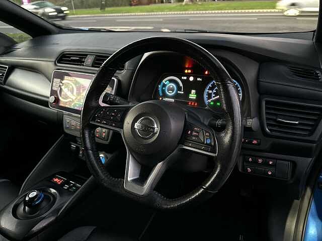 Nissan LEAF 40kWh Tekna