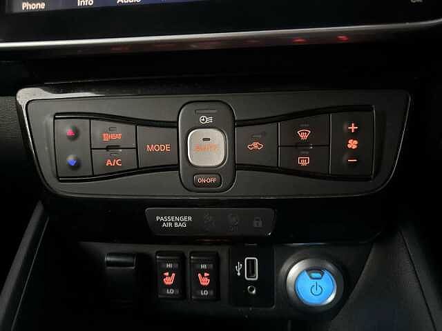 Nissan LEAF 40kWh Tekna