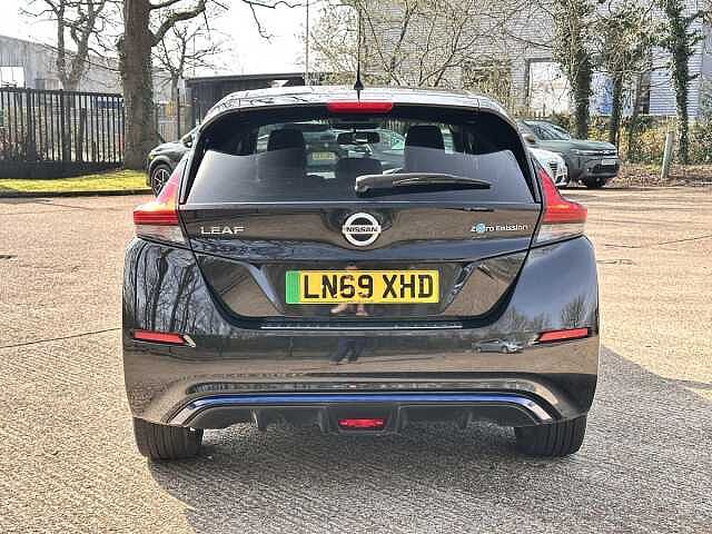 Nissan LEAF 40kWh Tekna