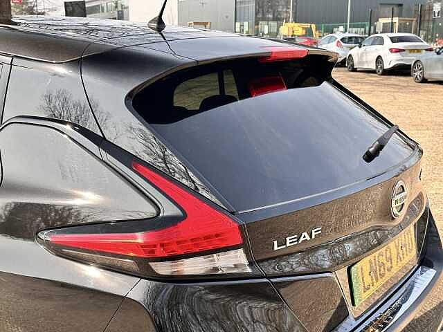 Nissan LEAF 40kWh Tekna