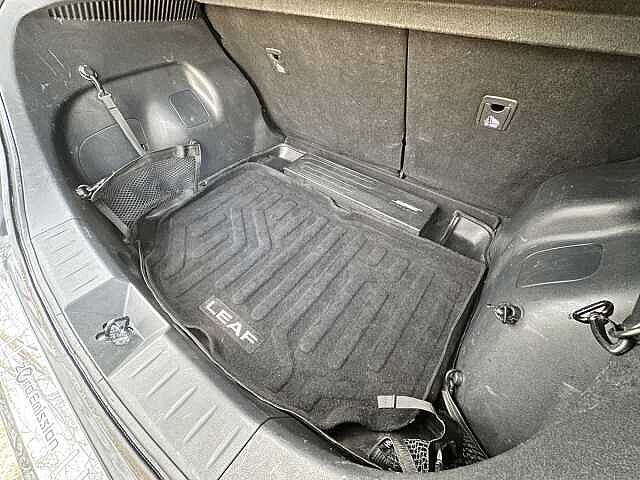 Nissan LEAF 40kWh Tekna