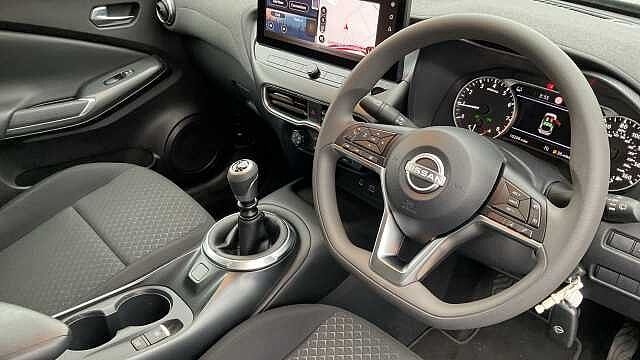 Nissan Juke 1.0 DiG-T Acenta Premium 5dr