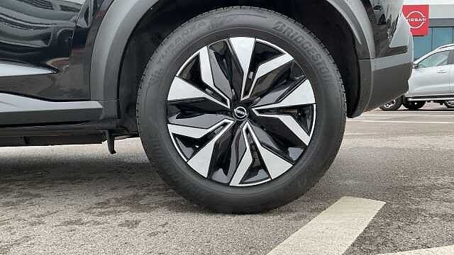 Nissan Juke 1.0 DiG-T Acenta Premium 5dr