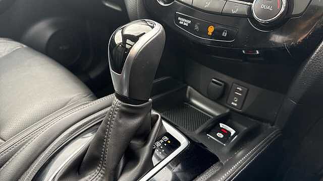 Nissan X-Trail 1.7 dCi Tekna 5dr 4WD CVT