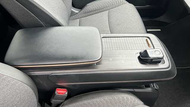 Nissan Ariya ARIYA 160kW Advance 63kWh 22kWCh 5dr Auto