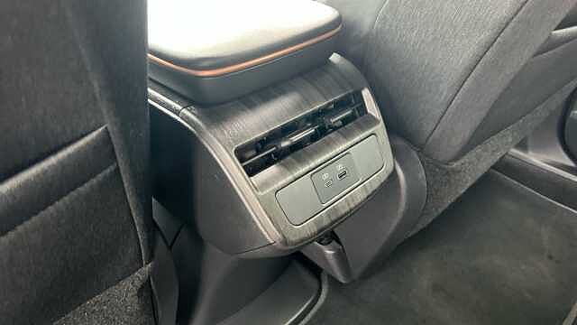 Nissan Ariya ARIYA 160kW Advance 63kWh 22kWCh 5dr Auto