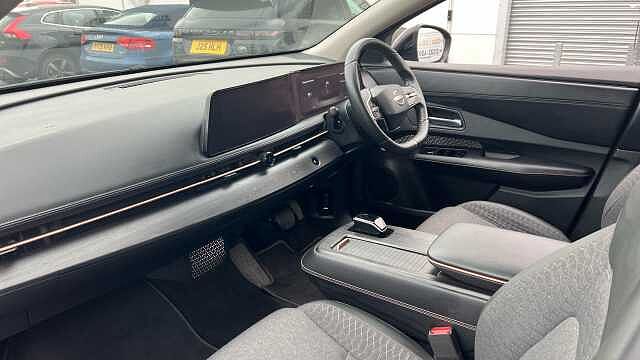 Nissan Ariya ARIYA 160kW Advance 63kWh 22kWCh 5dr Auto