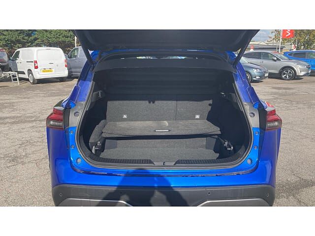 Nissan Qashqai 1.3 DiG-T MH Tekna 5dr Petrol Hatchback