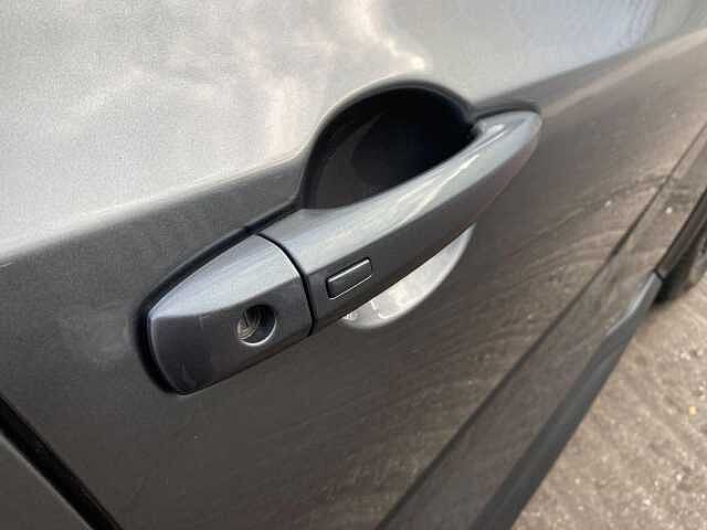 Nissan Juke 1.0 DIG-T N-Connecta Euro 6 (s/s) 5dr