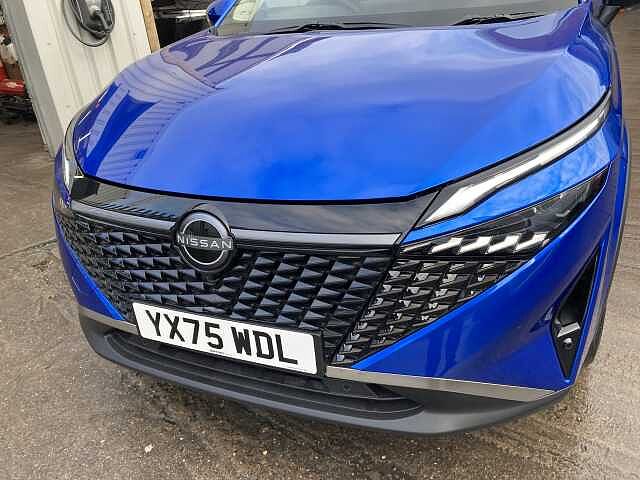 Nissan Qashqai 1.3 DIG-T MHEV N-Connecta Euro 6 (s/s) 5dr