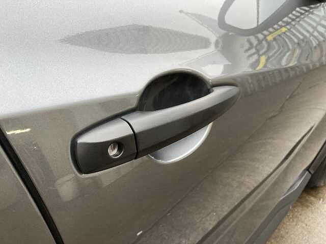 Nissan Juke 1.0 DIG-T Acenta Premium Euro 6 (s/s) 5dr