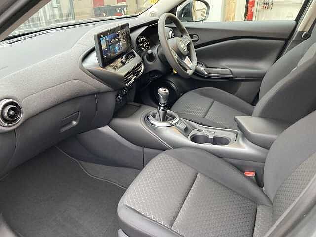 Nissan Juke 1.0 DIG-T Acenta Premium Euro 6 (s/s) 5dr