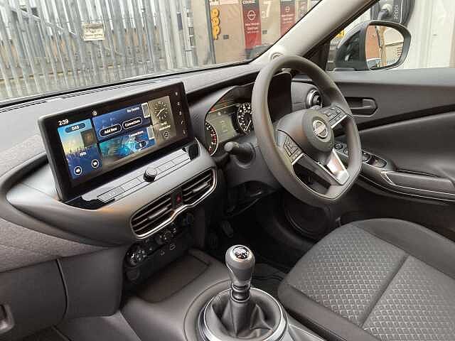 Nissan Juke 1.0 DIG-T Acenta Premium Euro 6 (s/s) 5dr