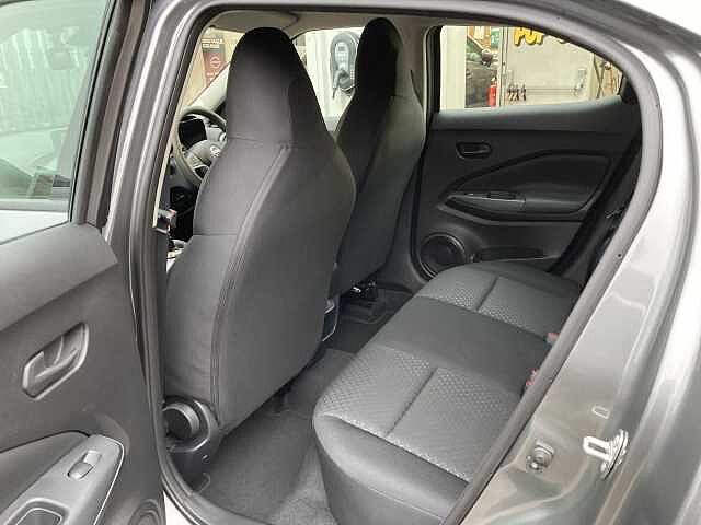 Nissan Juke 1.0 DIG-T Acenta Premium Euro 6 (s/s) 5dr