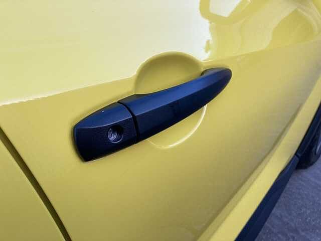 Nissan Juke 1.0 DIG-T Acenta Premium Euro 6 (s/s) 5dr