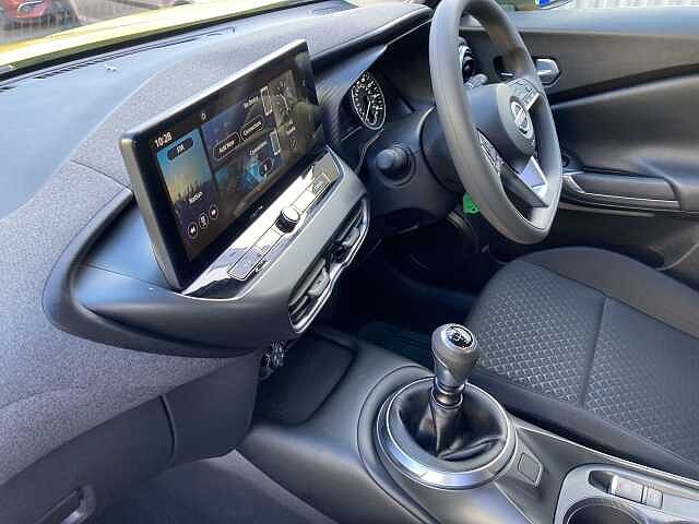 Nissan Juke 1.0 DIG-T Acenta Premium Euro 6 (s/s) 5dr