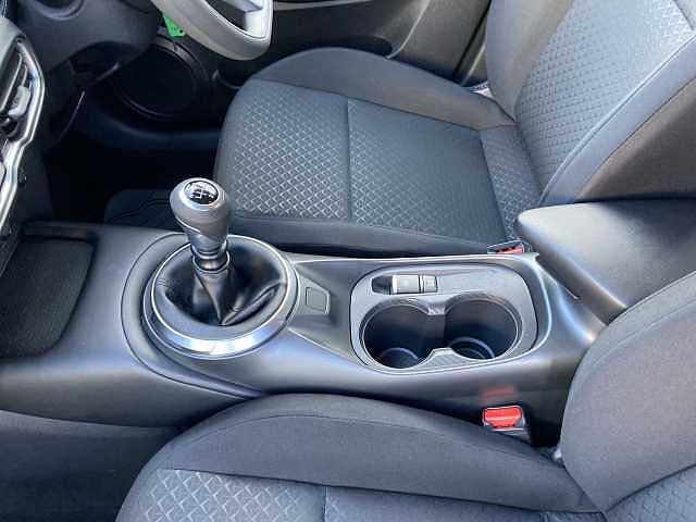 Nissan Juke 1.0 DIG-T Acenta Premium Euro 6 (s/s) 5dr