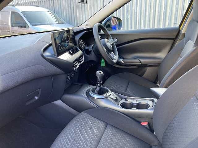 Nissan Juke 1.0 DIG-T Acenta Premium Euro 6 (s/s) 5dr